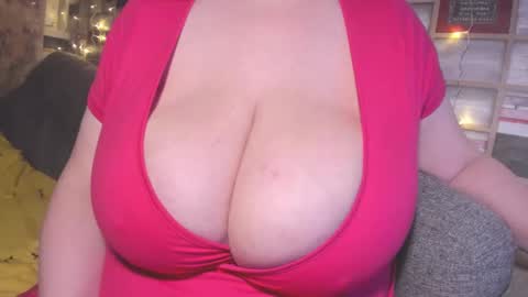 Victoria online show from December 2024 02:30:02 AM