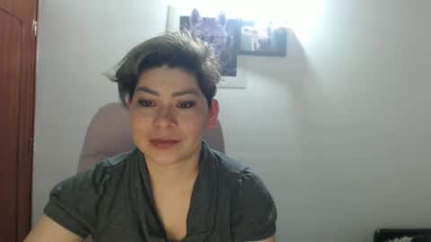 Snapshot of adan_romanoff chatting on September 2025 09:00:01 AM adan_romanoff online show from September 2025 09:00:01 AM