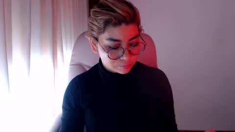 adan_romanoff online show from May 2026 09:53:01 PM