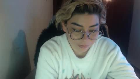 adan_romanoff online show from June 2026 05:32:02 AM