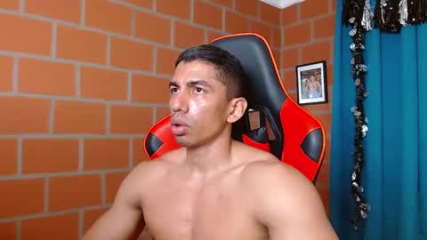 Adan Sin online show from January 2025 07:18:02 PM