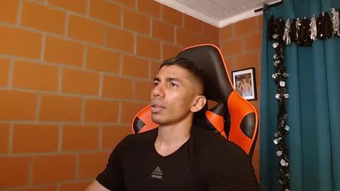 Adan Sin online show from January 2025 05:49:01 PM