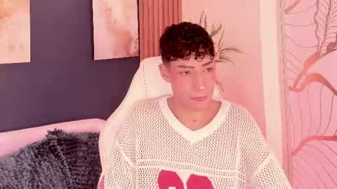Snapshot of adann_scott chatting on June 2026 01:10:01 PM Adan online show from June 2026 01:10:01 PM