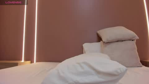 A D A R N A online show from April 2026 08:09:02 PM