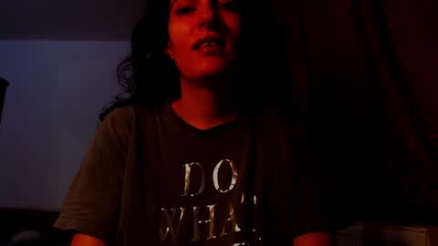 amy        online show from December 2024 05:00:01 PM