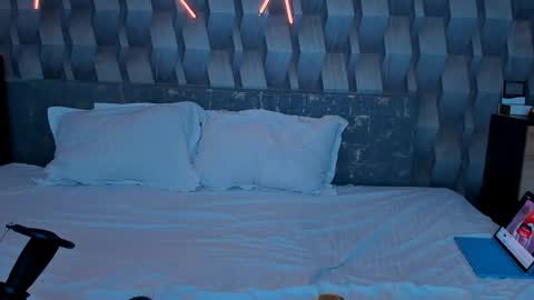 PMFORPVTBB online show from January 2026 06:33:02 PM