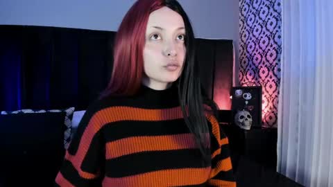 Snapshot of adeelinee chatting on April 2026 08:01:02 PM Ade online show from April 2026 08:01:02 PM