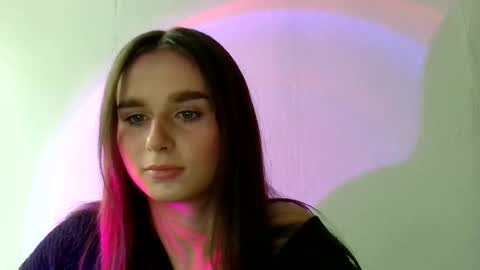 Snapshot of adele_amore chatting on February 2025 02:16:01 PM Adele Amore online show from February 2025 02:16:01 PM