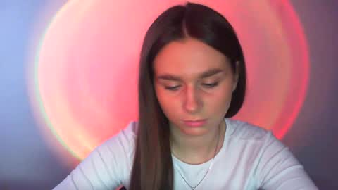 Snapshot of adele_amore chatting on February 2025 07:34:02 AM Adele Amore online show from February 2025 07:34:02 AM