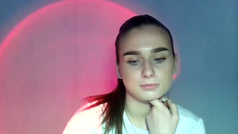 Snapshot of adele_amore chatting on February 2025 11:43:01 AM Adele Amore online show from February 2025 11:43:01 AM