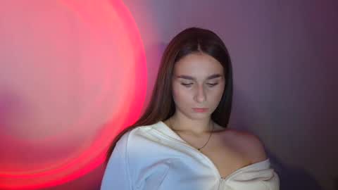 Snapshot of adele_amore chatting on February 2025 12:20:01 PM Adele Amore online show from February 2025 12:20:01 PM