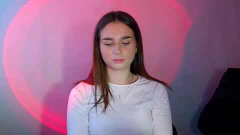 Snapshot of adele_amore chatting on March 2025 09:49:01 AM Adele Amore online show from March 2025 09:49:01 AM