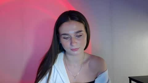 Snapshot of adele_amore chatting on March 2025 04:07:02 PM Adele Amore online show from March 2025 04:07:02 PM