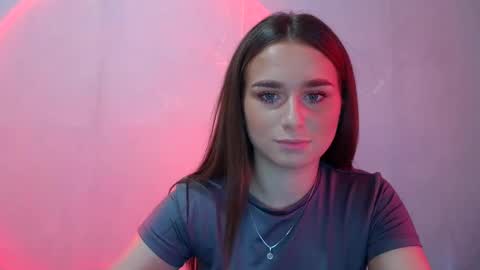 Snapshot of adele_amore chatting on March 2025 09:23:02 AM Adele Amore online show from March 2025 09:23:02 AM