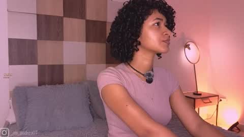 Andrea online show from March 2026 02:21:02 PM