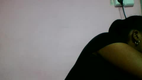adelealy online show from July 2026 03:00:02 AM