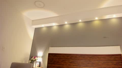 Snapshot of adelehottman chatting on December 2025 12:43:02 PM Adele online show from December 2025 12:43:02 PM