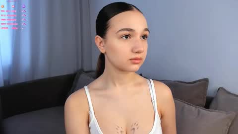 adelexx_zll online show from February 2026 06:17:01 AM