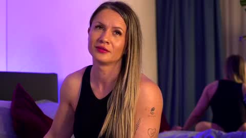 Snapshot of adelinecarter chatting on April 2026 03:07:01 AM Adeline online show from April 2026 03:07:01 AM