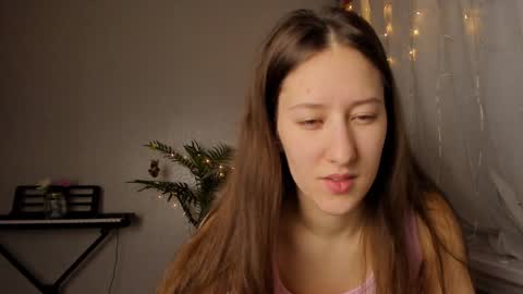 Snapshot of adellqueen chatting on February 2025 10:30:02 PM Adell online show from February 2025 10:30:02 PM