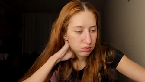 Adell online show from November 2025 10:41:02 PM