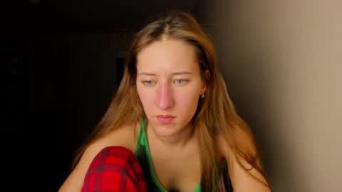 Adell online show from April 2026 09:30:01 PM