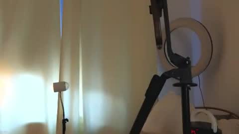 Snapshot of adencianey chatting on July 2026 01:15:02 PM Selestia online show from July 2026 01:15:02 PM