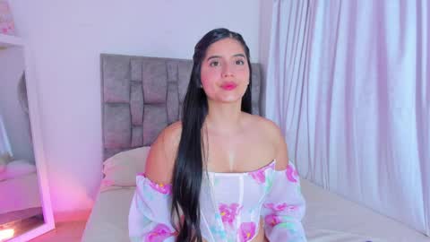 Snapshot of adhara__evanss chatting on April 2026 01:47:02 AM online show from April 2026 01:47:02 AM