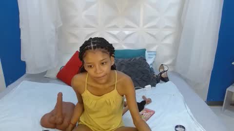 adisson_petite1 online show from November 2025 12:55:01 PM