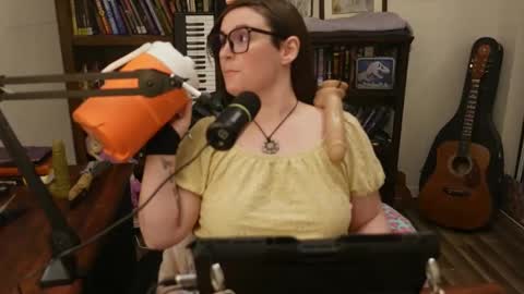 adobe_angel304 online show from December 2024 02:23:01 AM