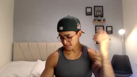 Snapshot of adonis_dlh chatting on September 2025 10:54:01 PM Adonis online show from September 2025 10:54:01 PM