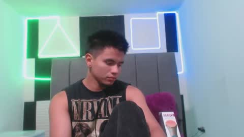 adonis_latin_19 online show from April 2026 03:53:01 AM