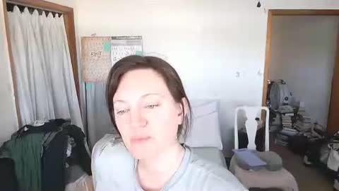 adorable22 online show from November 2025 05:57:01 PM