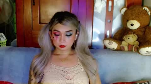 Snapshot of adorableslutxxx chatting on December 2024 04:53:01 AM jasmine online show from December 2024 04:53:01 AM