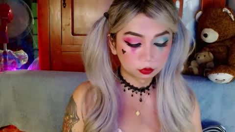 Snapshot of adorableslutxxx chatting on December 2024 03:55:01 PM jasmine online show from December 2024 03:55:01 PM