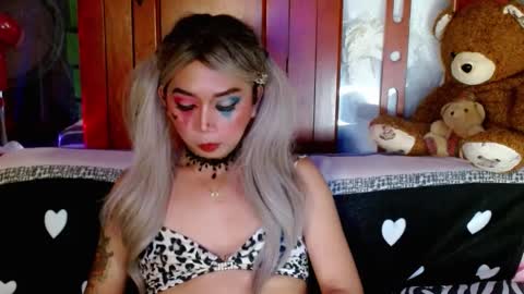 Snapshot of adorableslutxxx chatting on December 2024 06:30:02 AM jasmine online show from December 2024 06:30:02 AM