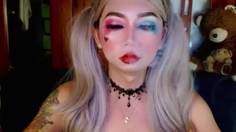 Snapshot of adorableslutxxx chatting on January 2025 11:17:01 PM jasmine online show from January 2025 11:17:01 PM