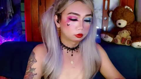 Snapshot of adorableslutxxx chatting on January 2025 08:02:01 PM jasmine online show from January 2025 08:02:01 PM