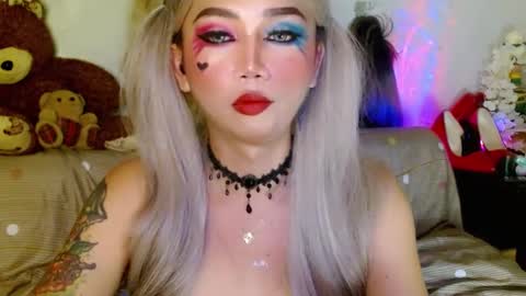 Snapshot of adorableslutxxx chatting on February 2025 03:58:01 AM jasmine online show from February 2025 03:58:01 AM