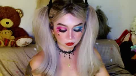 Snapshot of adorableslutxxx chatting on February 2025 11:11:02 PM jasmine online show from February 2025 11:11:02 PM