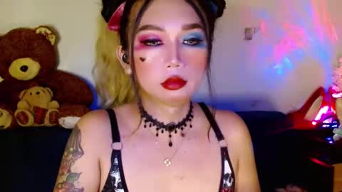 Snapshot of adorableslutxxx chatting on March 2025 10:34:02 PM jasmine online show from March 2025 10:34:02 PM