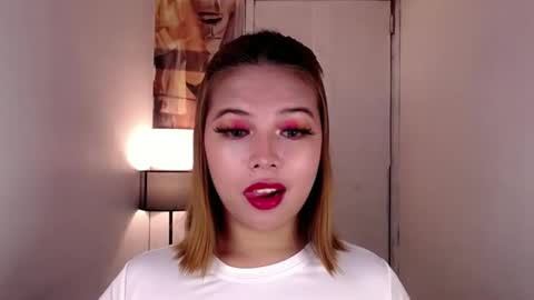 adorabletsforyouxx online show from September 2025 06:21:01 PM