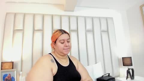 Snapshot of adreeaperez1 chatting on October 2025 11:43:02 AM ANDREA PEREZ online show from October 2025 11:43:02 AM