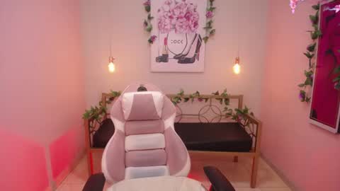 Adri  online show from July 2026 12:11:02 PM