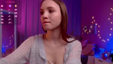 Snapshot of adria_arjona chatting on March 2026 07:47:01 AM Eva online show from March 2026 07:47:01 AM