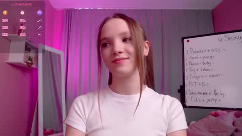 Snapshot of adria_arjona chatting on March 2026 07:42:01 AM Eva online show from March 2026 07:42:01 AM