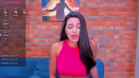 Adriana online show from November 2025 08:32:01 PM