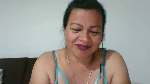 adrianagogo18 online show from February 2025 08:40:01 PM