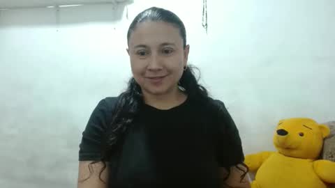 Adriana Tellez online show from September 2025 01:14:02 PM
