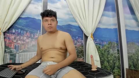 adrianwalkerr online show from March 2026 05:45:02 AM